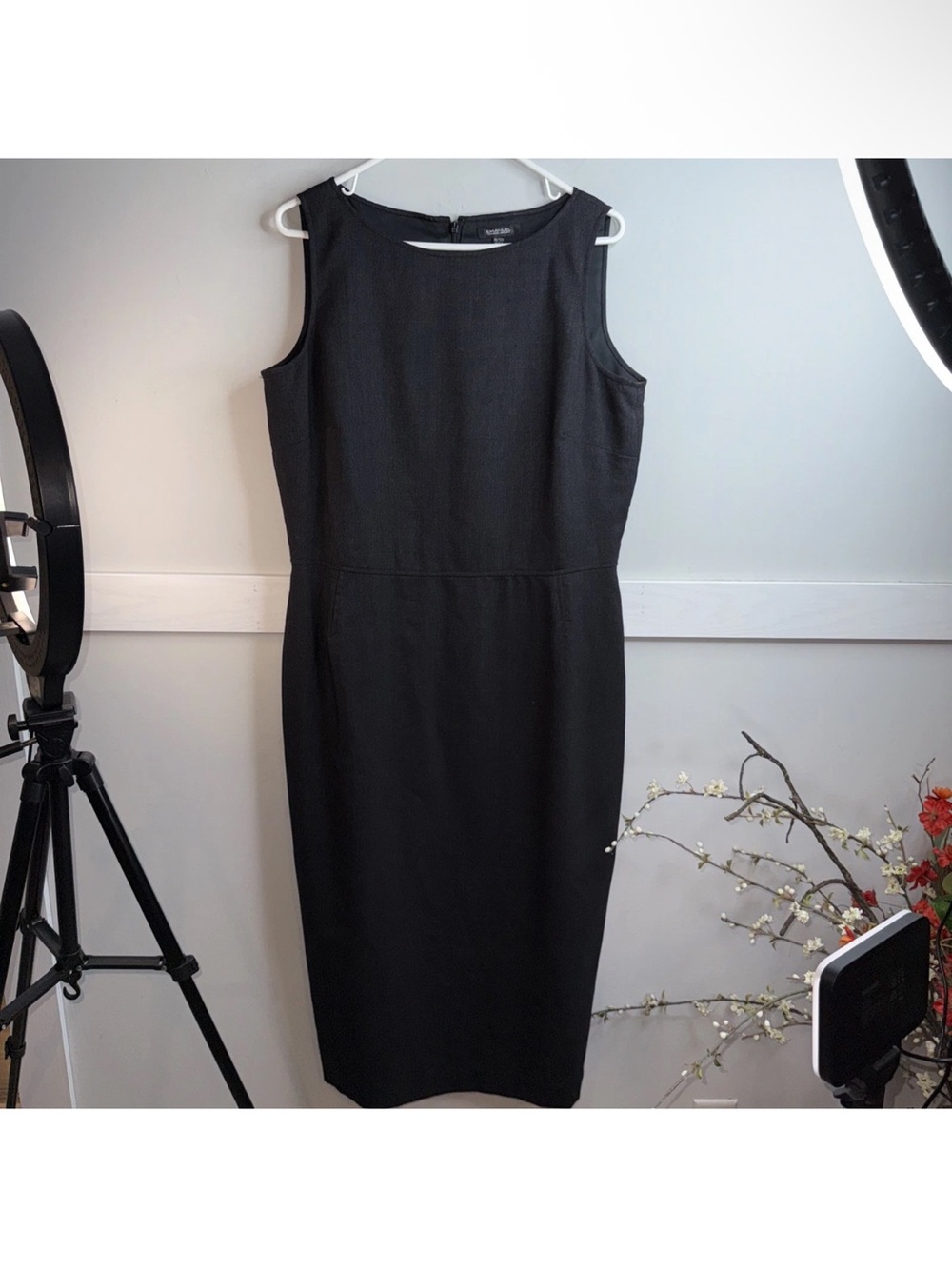 Emanuel Ungaro Vintage Black Wool Blend Sleeveless Sheath Midi Dress Size 16